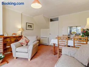 2 Bed in Cromer oc-26369 - Image 5