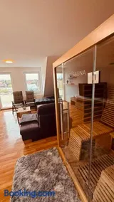 Dachwohnung mit Südbalkon Sauna und Strandkorb - Image 3