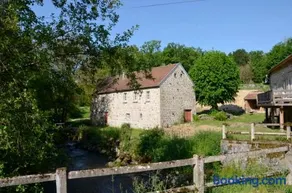 Renovated water mill next to the river Tardes - Image 1