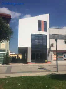 Central House - Image 1