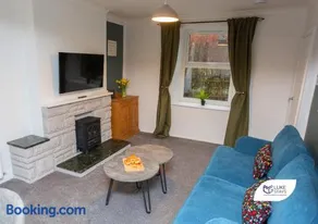 Luke Stays - Good Station Cottages - Image 3