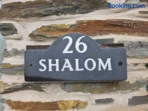 Shalom, in Saundersfoot, near the sea - Image 5