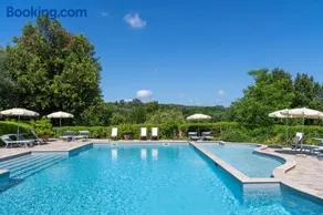 GHIZZOLO Residence - Refurbished Pool 2025 - Image 1