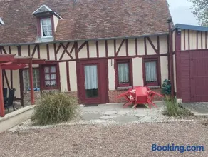 Cosy Little Cottage - Image 1