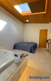 Suíte dos Sonhos|Hidromassagem,Climatizada,Garagem - Image 3