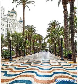 Casa Blanca 48 - Image 1