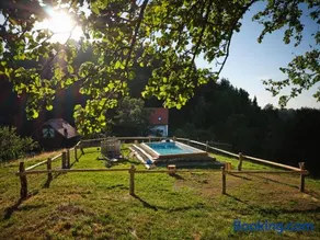 Treehouse Toplak - Image 1