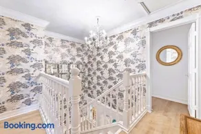ELEGANT PRIVATE OLD SOUTH FLORIDA ESTATE NEW SLEEPS 18 TO 20 LARGE FAMILIES RETREAT WEDDINGS REUNIONS NANNY QUARTERS - Image 3