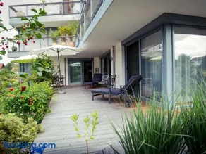 Ferienwohnung Seeufer - Exklusiv direkt am See mit großer Terrasse in Kressbronn - Image 5