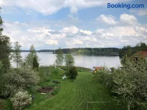 Stort hus med trädgård - sjötomt med egen båt - Image 3