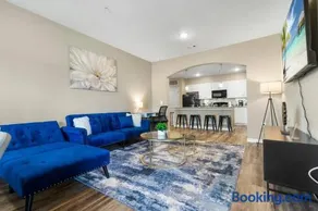 Luxury 3 Bedroom/2 Bathroom Condo in Melbourne FL with Pool, Gym and Laundry - Image 1