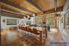 Mule Deer - Luxury Mount Hood Chalet - Image 3