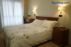 Hotel Arco Navia - Image 3