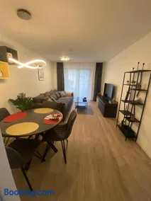 Hindenburg Apartments - Image 3