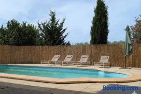 Large house with private pool in Graveson - Image 1
