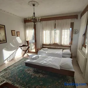 Grevena country House - Image 4