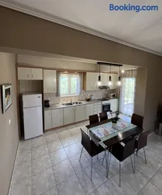 Margaret's House - Image 2