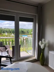 Golf Apartament 10 - Image 1