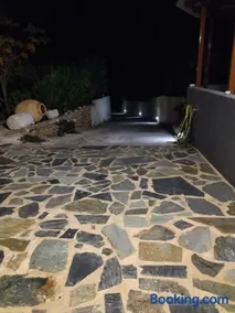 Mani GuestHouse - Image 4