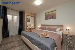 Holiday house Cavela - Image 2