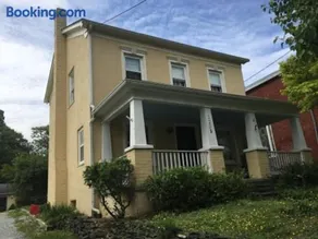 Schilling House - Image 2
