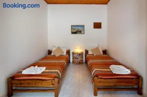 Alekos House - Image 2