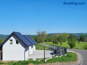 Sosnowe Wzgórze - Wypoczynek w Zagórzu Śląskim 2 - Image 1