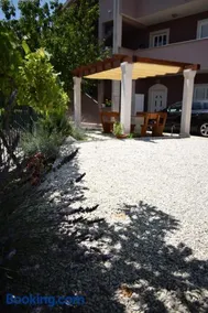Apartments Bazina - Image 2