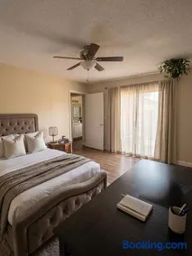 Richmond cozy room - Image 5