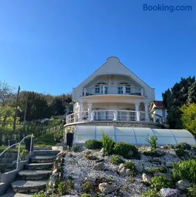 Herczeg Villa - Image 2