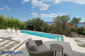 Villa Olive Grove - Image 3