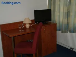 Hotel Altes Landhaus - Image 2