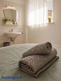 Guesthouse - Weeze Rooms - Image 2