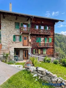 Apartment with Mountain View in Mont-Noble, 85 m² - Image 1