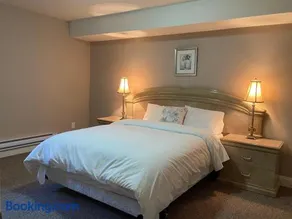 Mae Sweet Home - Image 3