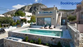 Ammos Luxury Villas Salamina - Image 2
