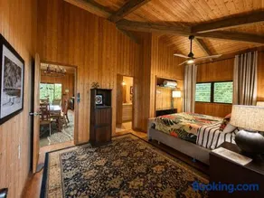 Tiki Treehouse - Image 2