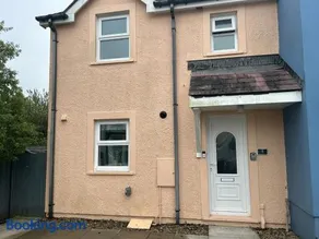 4 Brookdale, pet friendly home in Saundersfoot - Image 2