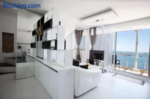 NEA Penthouse - Image 2