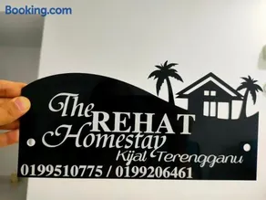 TheREHAT Homestay Kijal Terengganu - Image 2