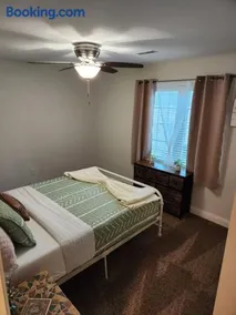 Ben & Jerri's Place ! - Image 1