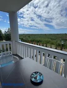 Chill House Velipoje - Image 3