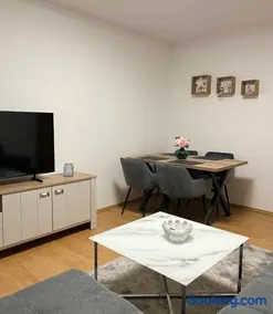 Modern & Comfortable Apartment Greifswald - Image 3