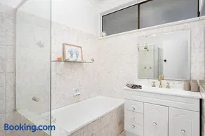 Pet-Friendly Family Home with Backyard - Near Dudley Beach & Glenrock - Image 4