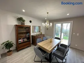 Agréable maison avec jardin à Joinville - Image 2