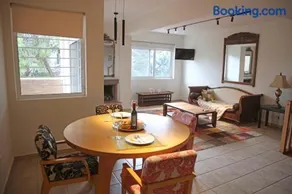 Anavyssos Riviera Cozy Bee Home Maisonette - Image 3