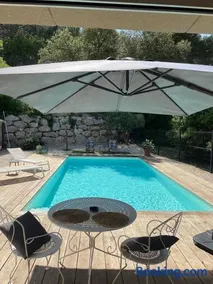 Studio de charme avec piscine - Image 3