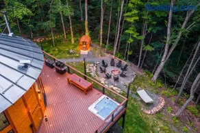 Mount Snow Yurt - Hot Tub, Wood Stove, WiFi, EVcharger - Image 5