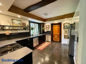 Nature Retreat w/ Sunroom Gazebo - Image 3