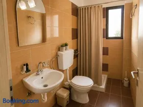 Hotel Olivia - Image 2